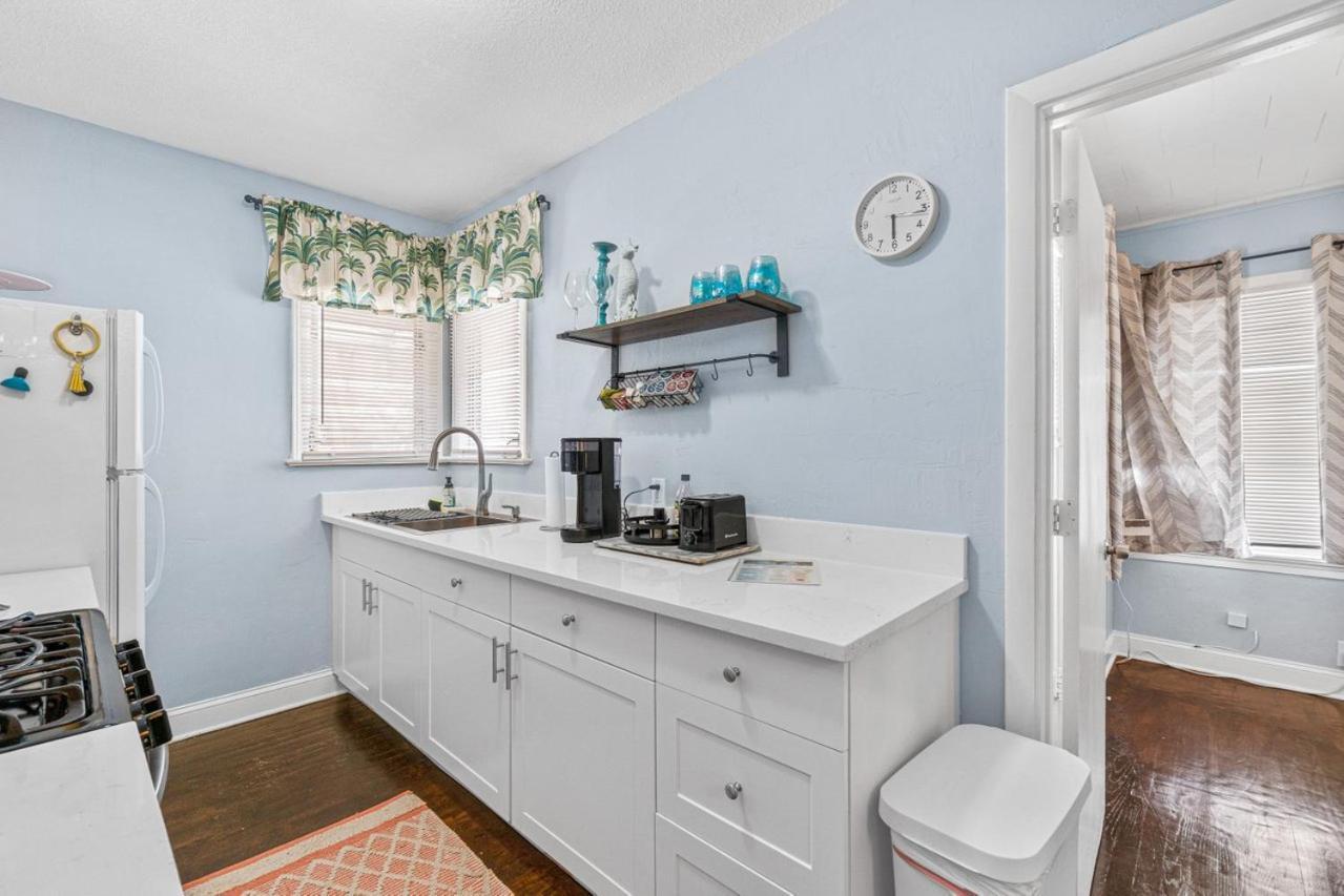 Steps To Beach & Downtown! Spacious Beach Bungalow #2 Lake Worth Beach Kültér fotó